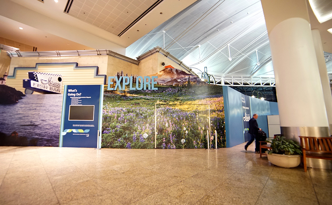 SeaTac Airport - Barricades & Graphics